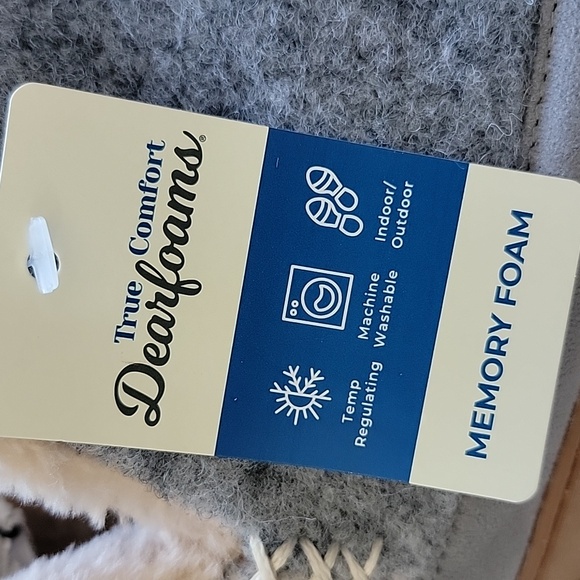 Dearfoams Womens Gray and Cream Booty Slippers - Picture 9 of 16